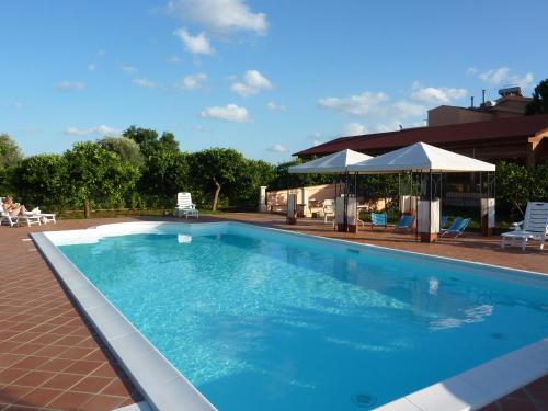 La alberca dentro o cerca de Agriturismo Limoneto