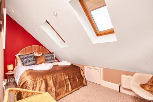 Katil atau katil-katil dalam bilik di Beautiful Boutique Apartment for Two