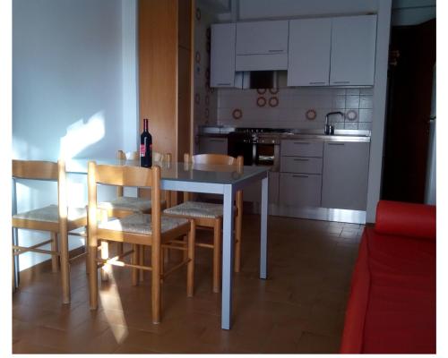 Kuchyň nebo kuchyňský kout v ubytování Hotel Residenza Giardino