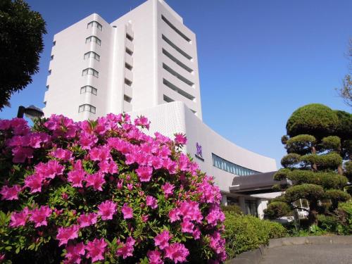 Jardín al aire libre en The Gran Resort Elegante Shirahama