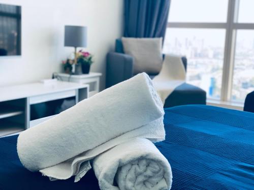 Postel nebo postele na pokoji v ubytování Chrisenbel Suites - Pinnacle PJ
