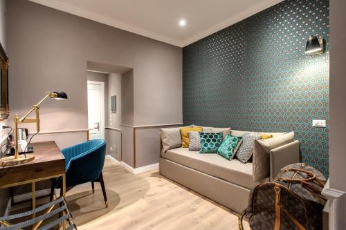 Tree Charme Parliament Boutique Hotel Image