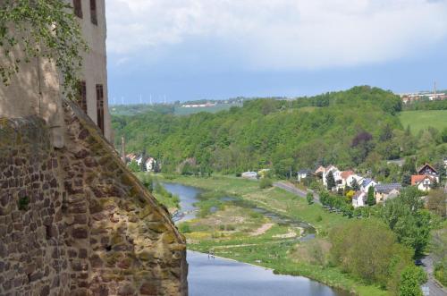 - Vistas al río desde un castillo en Kleiner-Burgblick, en Leisnig
