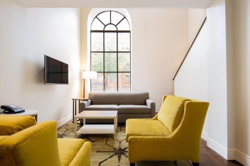 Hotel Indigo Baltimore Downtown, an IHG Hotel Image