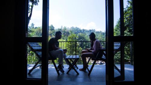 Balkón nebo terasa v ubytování Forest Shade Eco Resort Deraniyagala