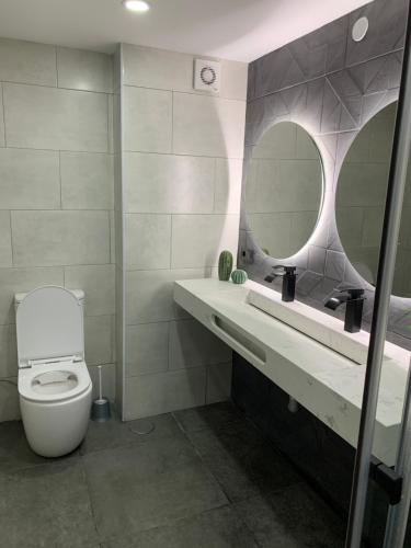 2 Bedroom Apartment Benalmadena photo 21
