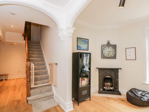 49 Ulwell Road – Photos 5