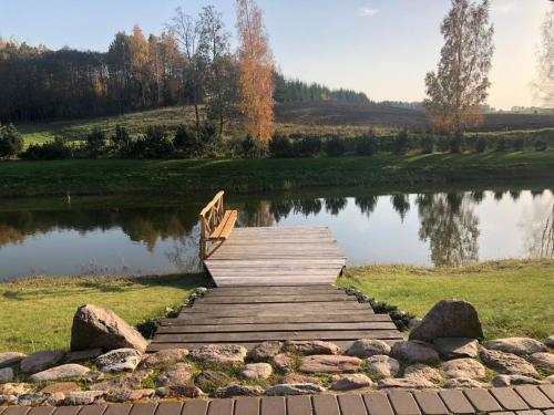 Pokrajina v okolici počitniške hiške