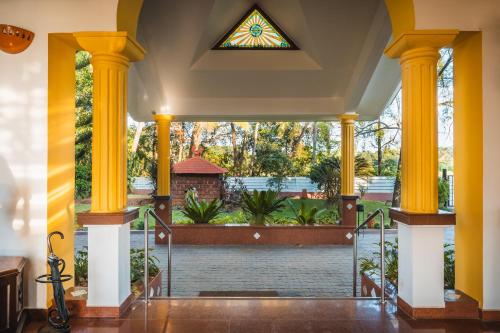 Coconut Grove Beach Resort – Photos 5