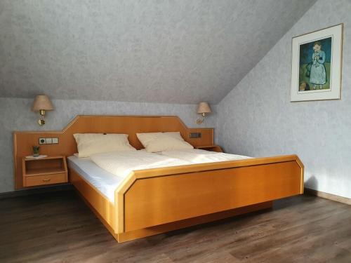 Postel nebo postele na pokoji v ubytování Gästehaus Wörner