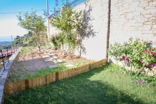 Κήπος έξω από το Villa Ventus, 40sqm private pool & hot tub!