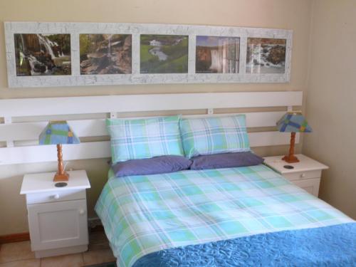 Llit o llits en una habitació de Crags Cottage