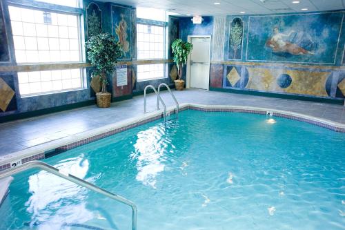Πισίνα στο ή κοντά στο Bellissimo Hotel, Trademark by Wyndham Near Foxwoods Casino