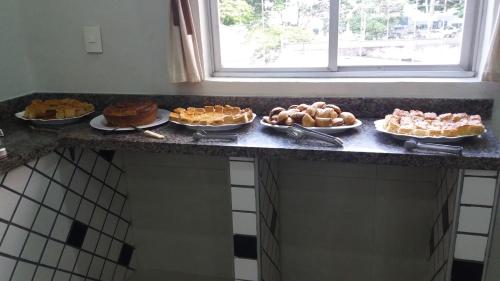 Makanan di atau berdekatan hotel
