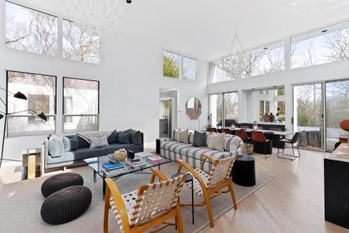 Elegant East Hampton Escape – Photos 3