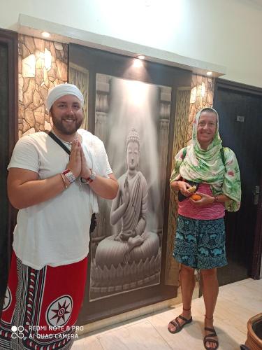 Tetamu yang menginap di 4N Homestay- GOLDEN TEMPLE VIEW