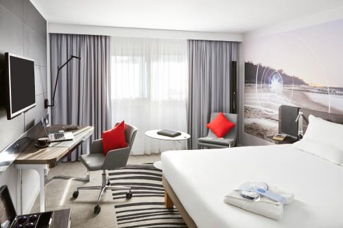 Novotel Birmingham Airport Terminal Building - NEC Image