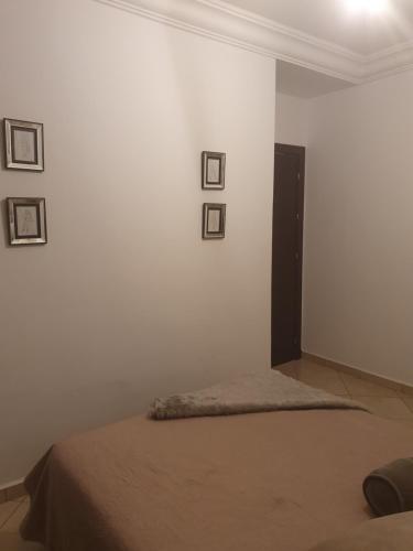 Postel nebo postele na pokoji v ubytování Appartement avec piscine, 1min de la plage
