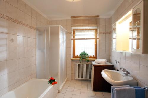 Bagno di Absolute Active Roulette Apartments Kirchberg