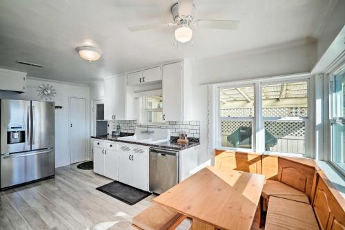 Gallery image of Waterfront Cottage with Private Pool and Lake View! in Lakeport