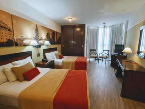 Gallery image of Hotel HR Plaza Luxor in Buenos Aires