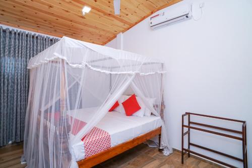 Postel nebo postele na pokoji v ubytování Surf Sea Breeze Apartments