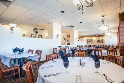 Ristorante o altro punto ristoro di Holiday Inn Riverton-Convention Center by IHG