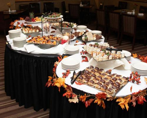 Armoni Inn & Suites – Photos 4