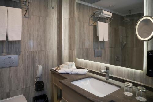 Ένα μπάνιο στο Sky Kamer Hotel Antalya