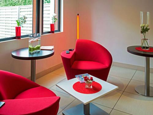 Un lugar para sentarse en ibis Rennes Beaulieu