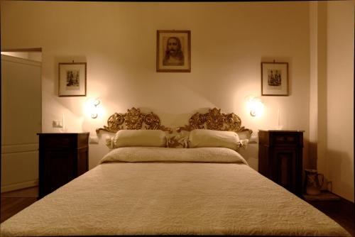 Cama o camas de una habitación en I Tre Poderi 1872