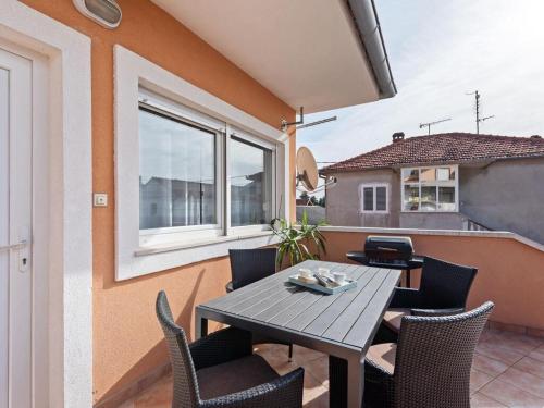 Apartment Nikoleto