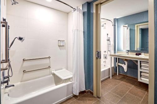 A bathroom at Cambria Hotel & Suites Anaheim Resort Area