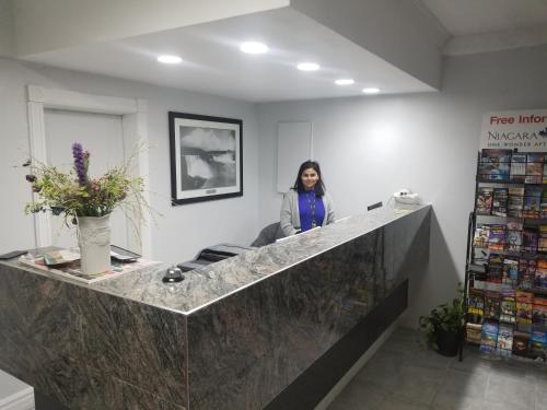 Afbeelding uit fotogalerij van Niagara Falls Courtside Inn in Niagara Falls