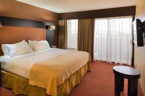 GreenTree Hotel Phoenix West Image