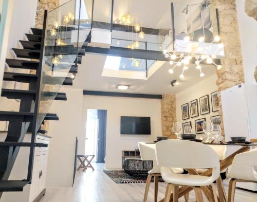 LUXURY New Loft CITY CENTRE & Castle, Alicante, Alicante ...