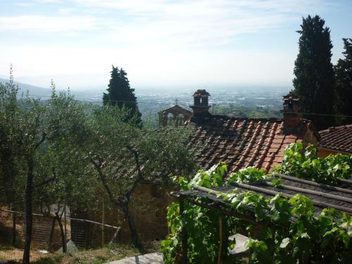 a view from the roof of a house at San Gennaro Castello in San Gennaro