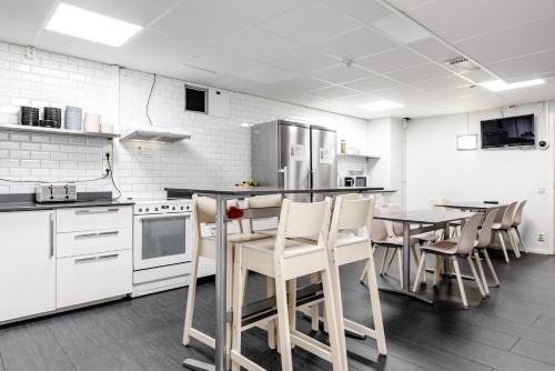 Una cocina o zona de cocina en City Hostel