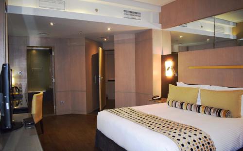 TIME Grand Plaza Hotel, Dubai Airport Image