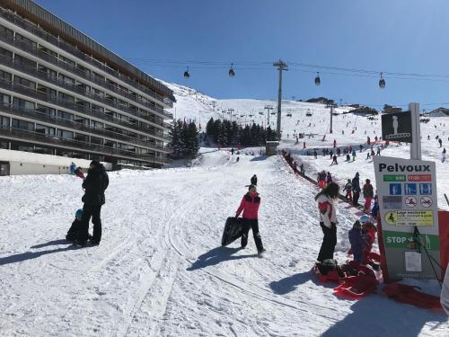 Le JETAY 39 App 6 personnes aux MENUIRES