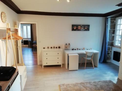 Η κουζίνα ή μικρή κουζίνα στο Charmant appartement plein centre