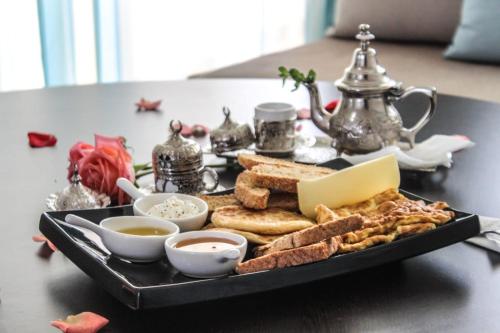 Jídlo v aparthotelu nebo okolí