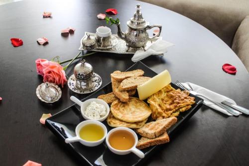 Jídlo v aparthotelu nebo okolí