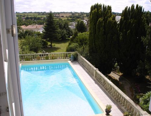 Πισίνα στο ή κοντά στο Le PETIT CHATEAU - Tiffauges proche Puy duFou