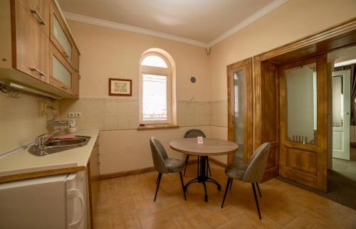Köök või kööginurk majutusasutuses Sole Mio Kula