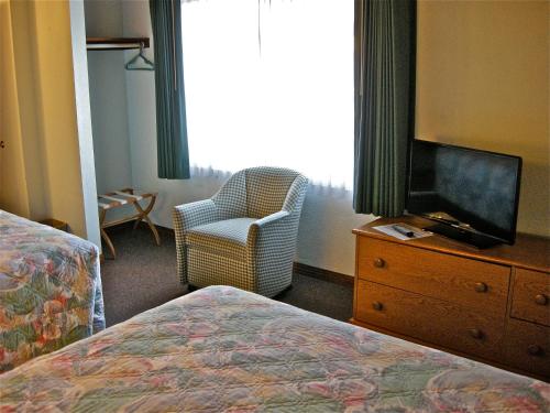 Gallery image of Azalea Lodge in Gold Beach