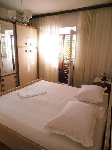 Rusendic Apartment 4