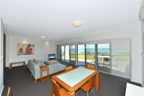 Sea Side Villa 10.1 – Photos 3
