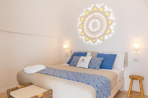 Postel nebo postele na pokoji v ubytování Le Sei Conche Relais & SPA