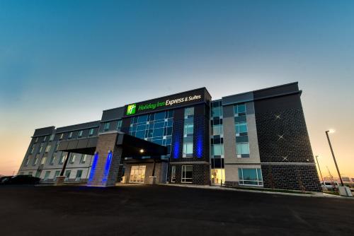 Holiday Inn Express & Suites - Trois Rivieres Ouest, an IHG Hotel